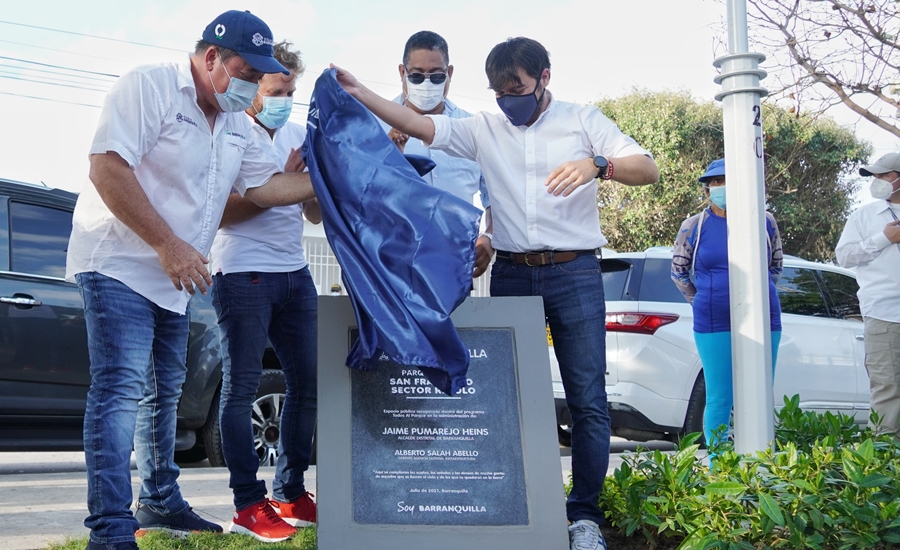Alcalde Pumarejo entregó el parque San Francisco, el primero construido sobre el canal de un arroyo