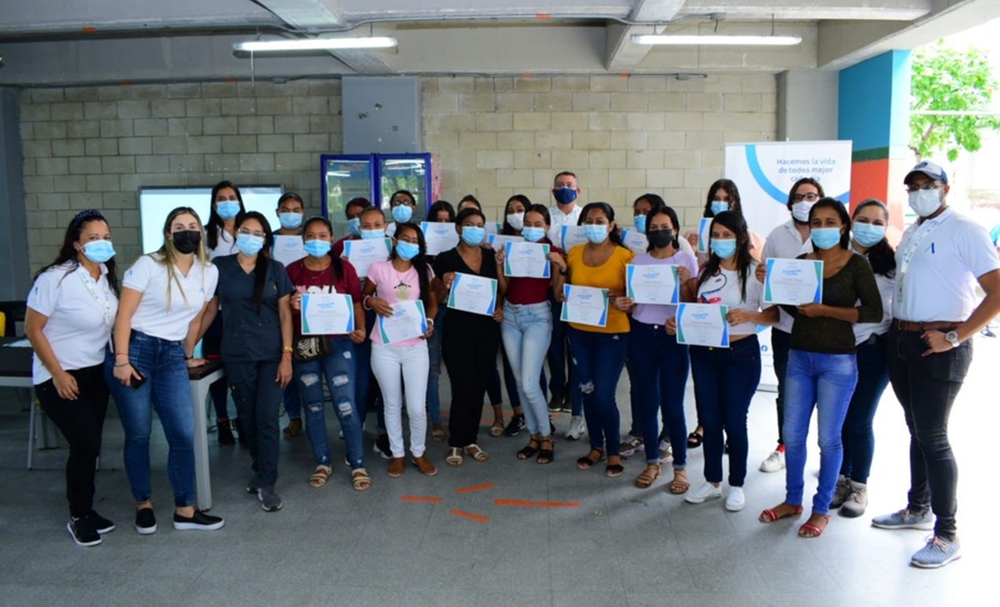 Air-e y Sena fomentan el emprendimiento en el barrio Santo Domingo de Guzmán