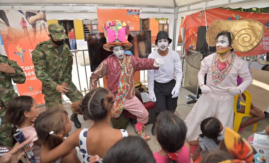 Con lectura, juegos, cuentos y pintura, el Gobierno del Cambio más cerca de las comunidades