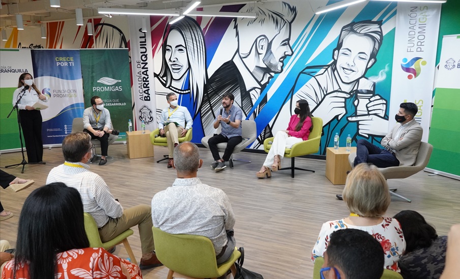 Abiertas inscripciones de ‘Inglés para el Trabajo’: más oferta laboral para jóvenes de Barranquilla