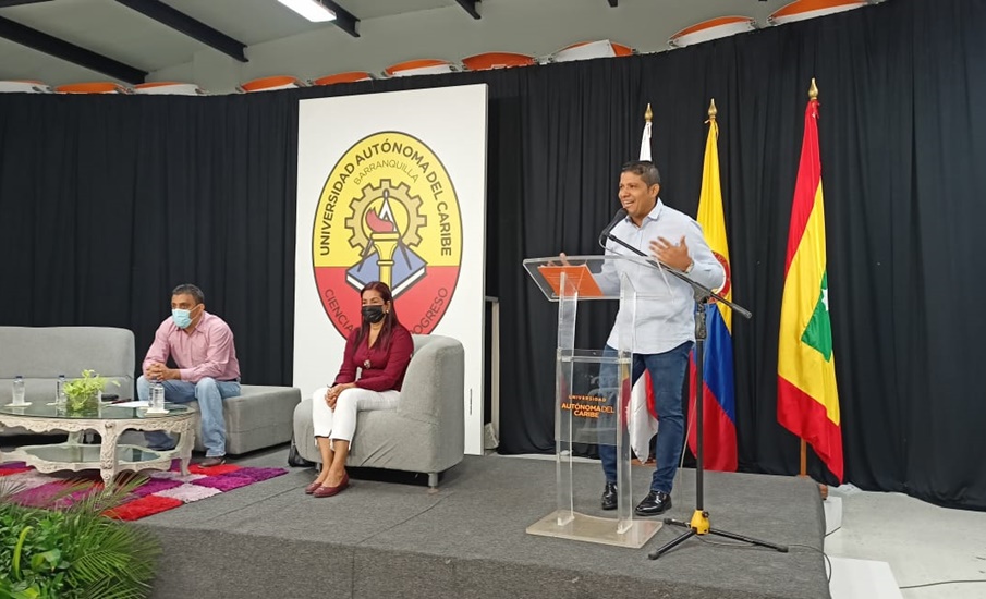 Alcaldía de Malambo financia Diplomado a 100 docentes del municipio