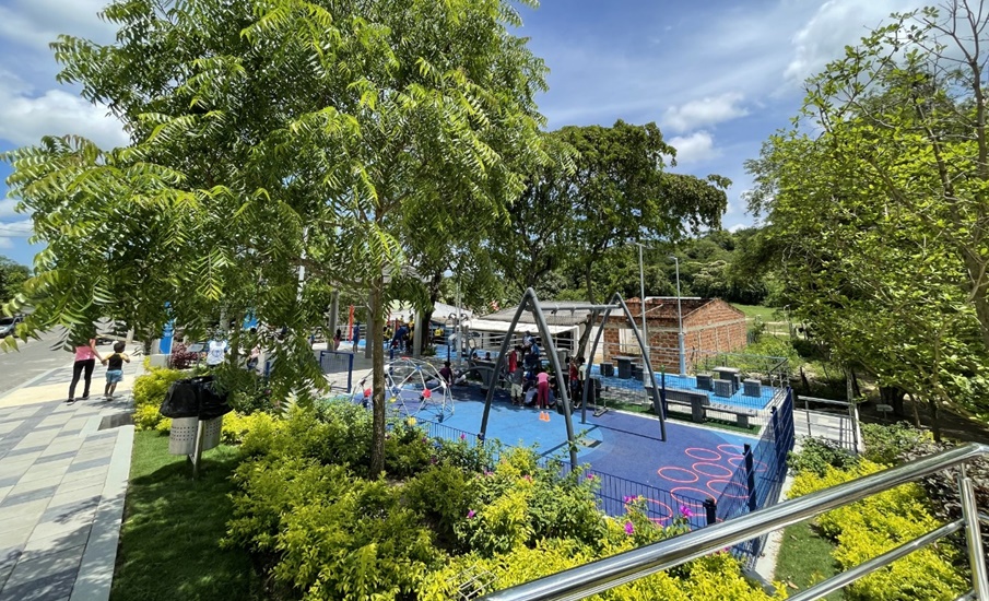 Los ‘Parques para la Gente’ entregados están llevando deportes, recreación e integración comunitaria a 3 municipios