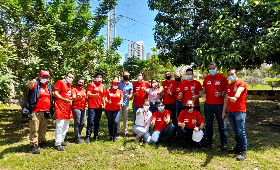 Makro impulsa una Jornada de Siembra de Árboles en Barranquilla