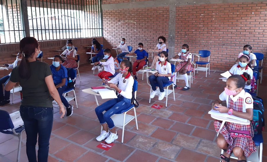 70 mil estudiantes del Magdalena reciben clases presenciales en instituciones y sedes educativas