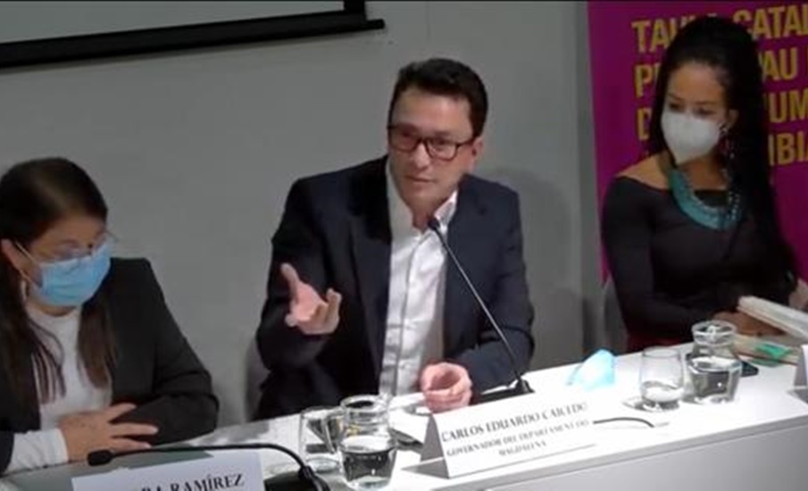 Caicedo destaca importancia de Acuerdos de Paz y señala bloqueos de Duque contra los derechos y la democracia en Taula Catalana