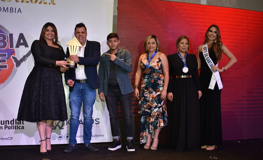 Consultores Políticos internacionales reconocen trayectoria de Vence Consultores con un premio Iberoamericano