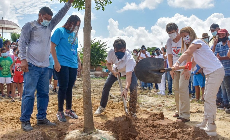 Gobernadora del Atlántico y Alcalde de Barranquilla dan inicio a las obras del Parque Lineal Bicentenario fase 2