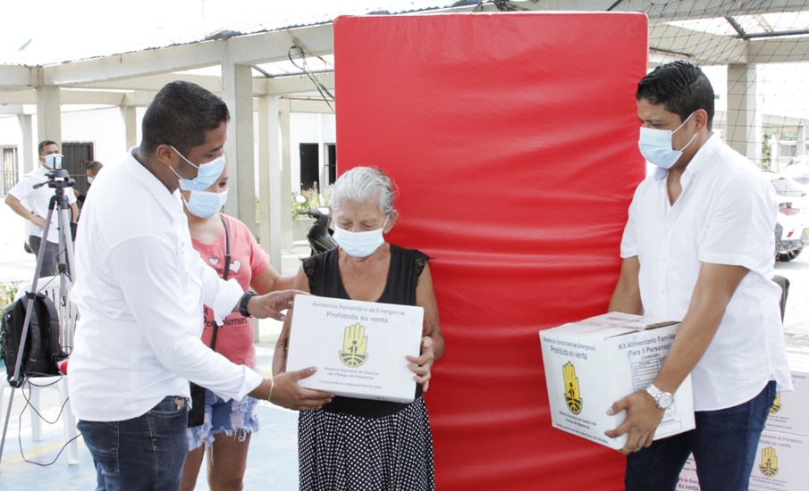 Alcaldía de Malambo entrega 150 ayudas humanitarias a damnificados de la ola invernal 2020