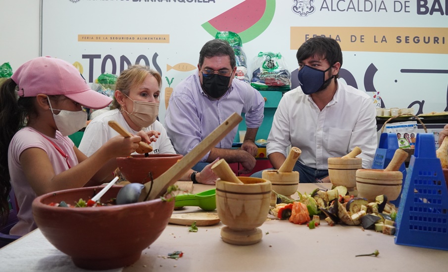 En el Distrito de Barranquilla se sientan ‘Todos a la mesa’: así fue la gran feria por la seguridad alimentaria