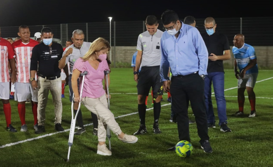 ”La nueva Cancha de Fútbol de Salgar, es la décima de ‘Parques para la Gente’ que entregamos”: Elsa Noguera