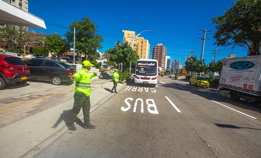 Inició proyecto piloto del carril preferencial para transporte público colectivo y masivo en la calle 76 entre carreras 43 y 59