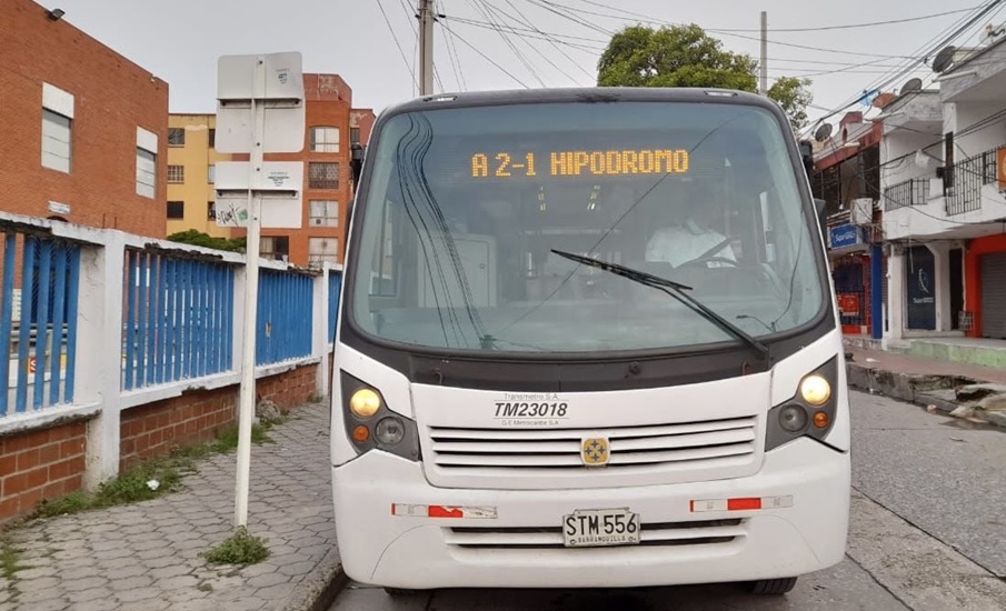 Transmetro hace ajustes en recorridos de rutas alimentadoras