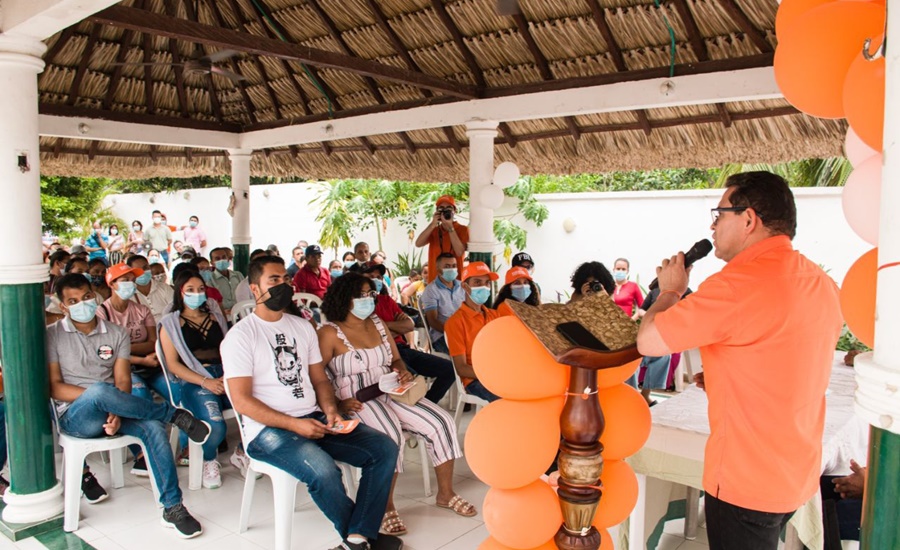 Rafa Martínez invita a los jóvenes a expresarse en las urnas este 13 marzo, como en las protestas en contra del Gobierno