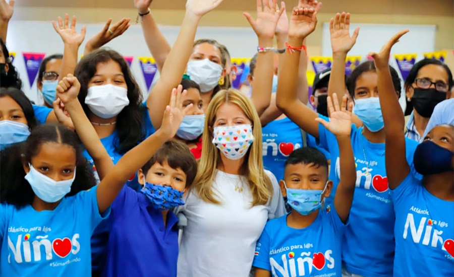Elsa Noguera recibió reconocimiento por ser la ‘Gobernadora más comprometida con la infancia’