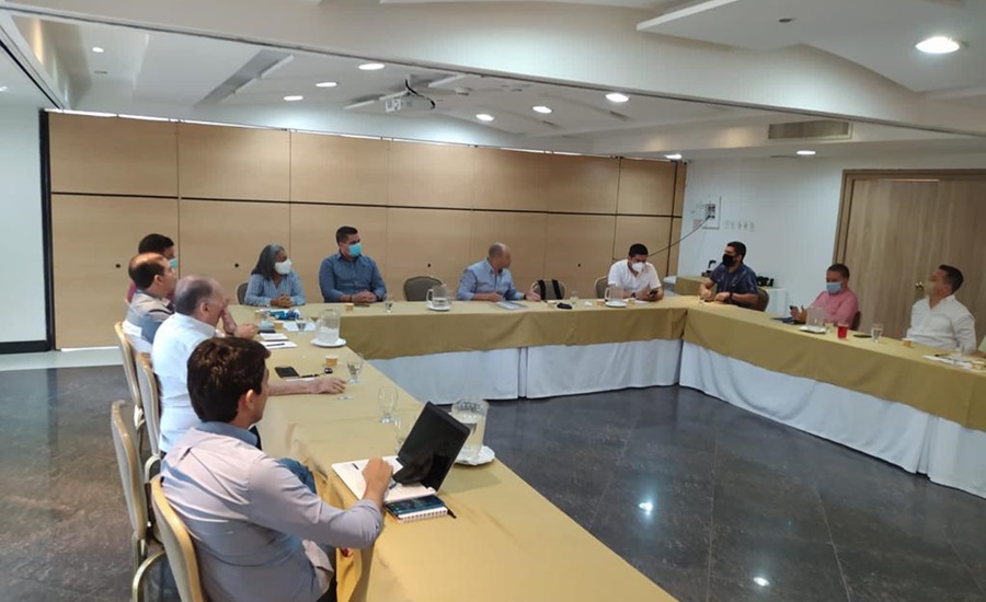 En concertación con empresas, Barranquilla se prepara para una nueva era del transporte público 