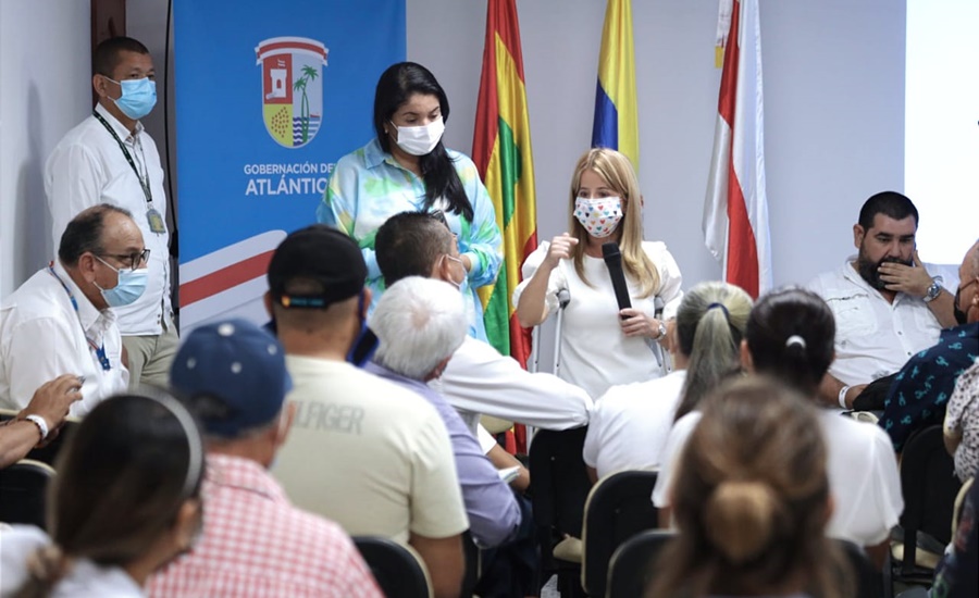 Gobernadora presentó en Santa Verónica informe de los avances en estudios y diseños para la estabilización costera
