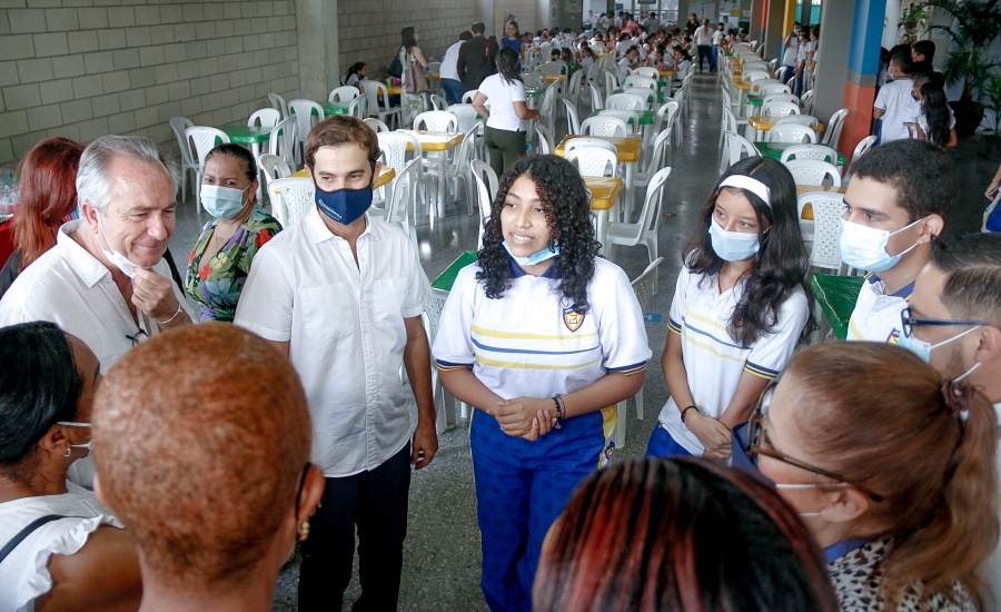 Alimentación escolar de Barranquilla es un “modelo ideal”: directiva del Programa Mundial de Alimentos