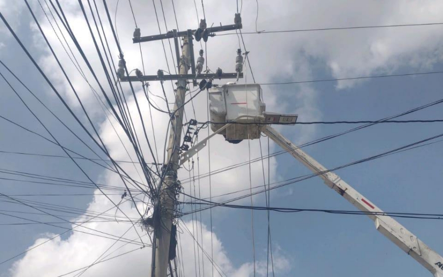 Air-e normaliza circuitos afectados por lluvias