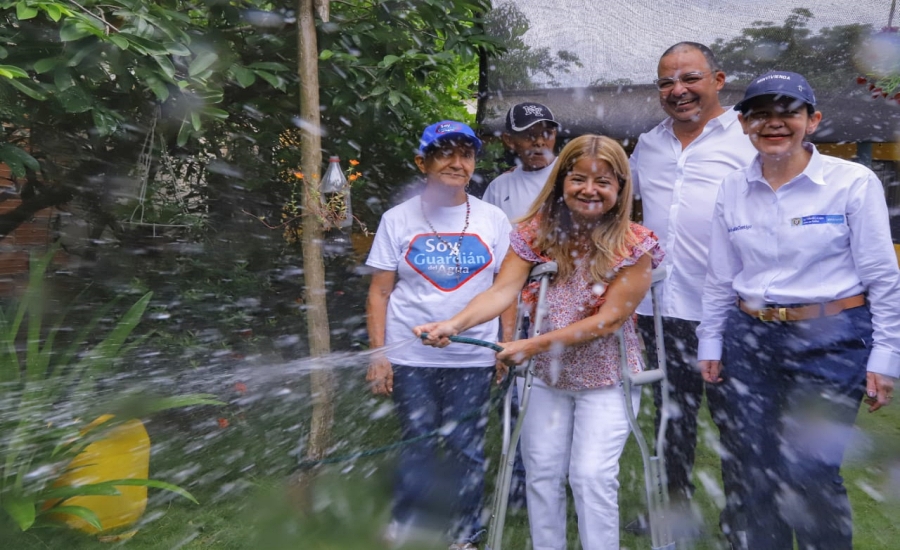 «A partir de hoy, Sibarco puede disfrutar del servicio de agua potable por primera vez»: Elsa Noguera
