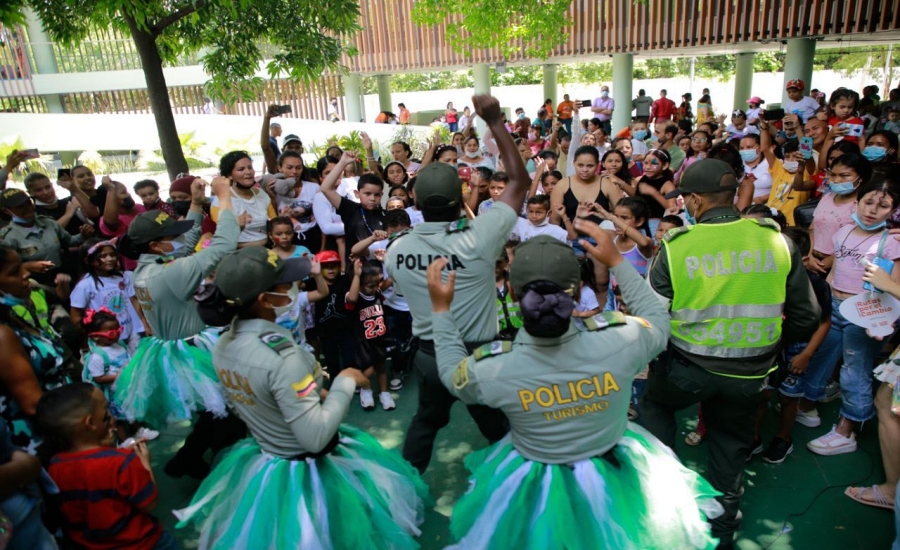 Más de 500 niños disfrutaron su día con actividades lúdicas y recreativas en la Megabiblioteca