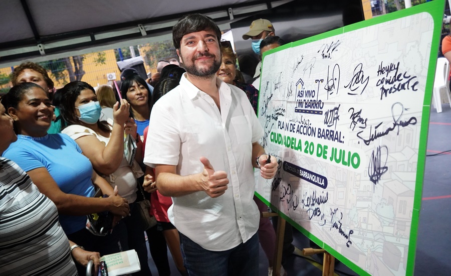 Histórico: alcalde Jaime Pumarejo entregó el primer Plan de Acción para un barrio