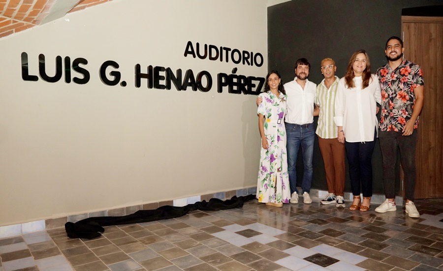 Vive el legado de Luis Henao: auditorio de la Fábrica de Cultura lleva su nombre