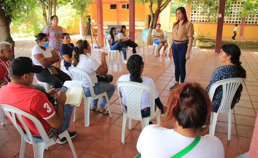 Establecen compromisos para mejorar transporte educativo rural en Malambo