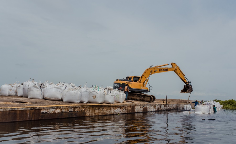 Triple A culminó trabajos en el Río Magdalena e inició fase de normalización de coloración del agua