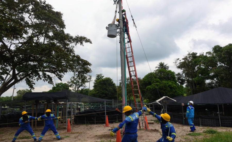 Instalación de nuevas redes en zona costera del Atlántico