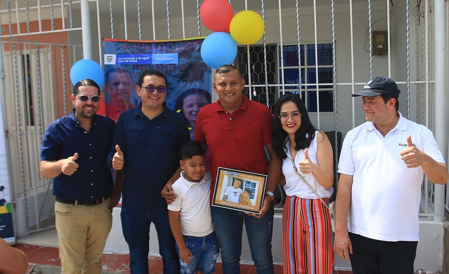 230 familias de La Chinita y La Luz celebran que ya tienen vivienda digna