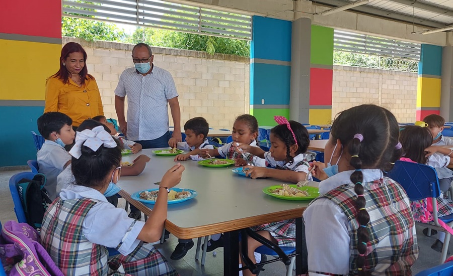 En Malambo continúa normal funcionamiento del PAE