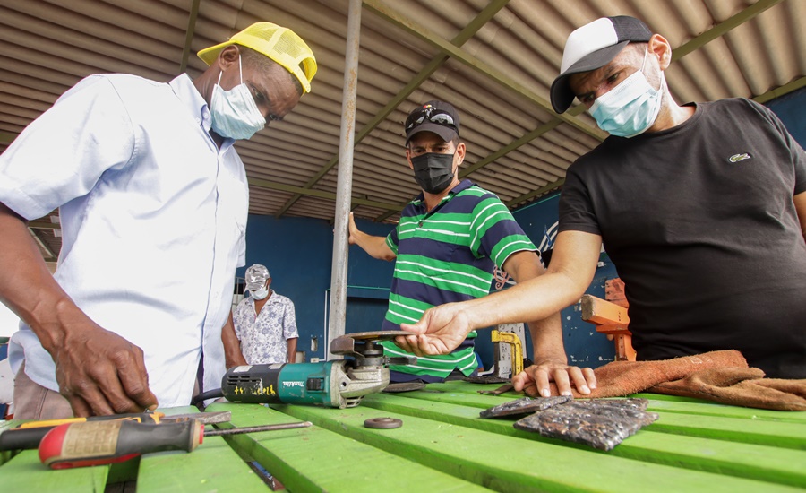 60 ex habitantes de calle de Barranquilla se capacitan como soldadores y emprendedores