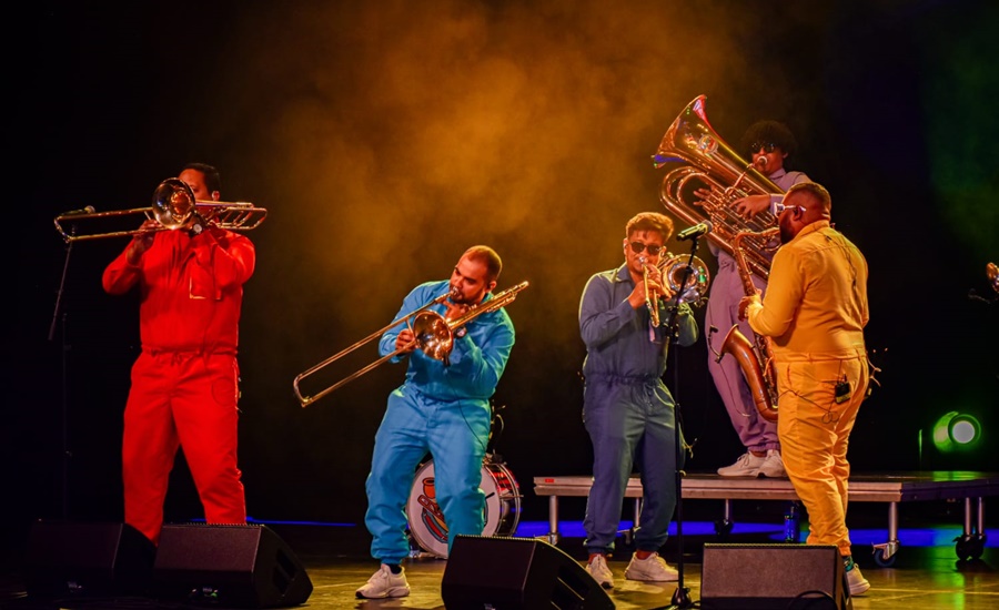 Invasión de sabor Caribe: Papayebrass en Bogotá