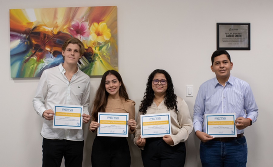 Estudiantes de Ingeniería Industrial son distinguidos en concurso internacional de puertos