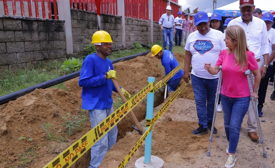 «Con Rotinet, ya son 24 los corregimientos y veredas que quedarán con agua potable 24 horas, siete días a la semana»: Elsa Noguera