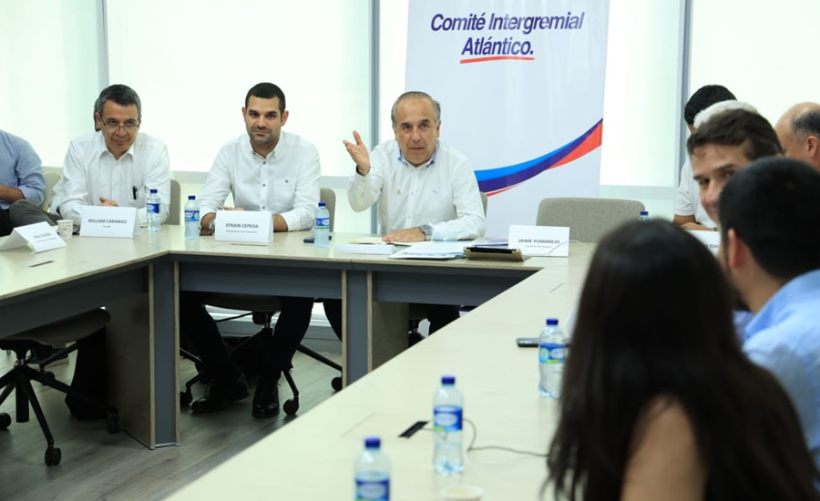 Ministro de Transporte se reunió con gremios del Atlántico para conversar sobre proyectos clave de infraestructura en la región Caribe