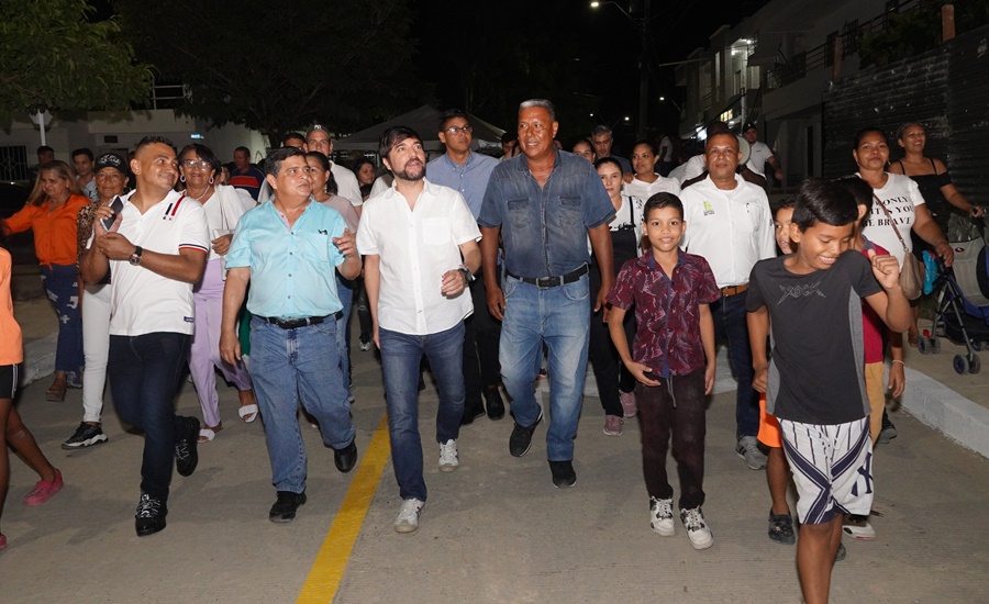 Con 1.100 metros de vías pavimentadas, Sevilla Real se conecta al desarrollo de Barranquilla