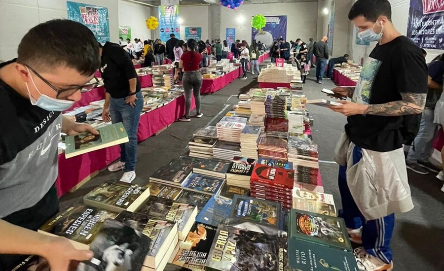 Llega a Barranquilla por primera vez el Gran Outlet de libros con más de 500.000 libros