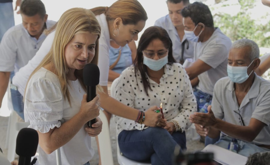 «Acompañaremos a las familias afectadas de Piojó hasta nuestro último día de gobierno»: Elsa Noguera