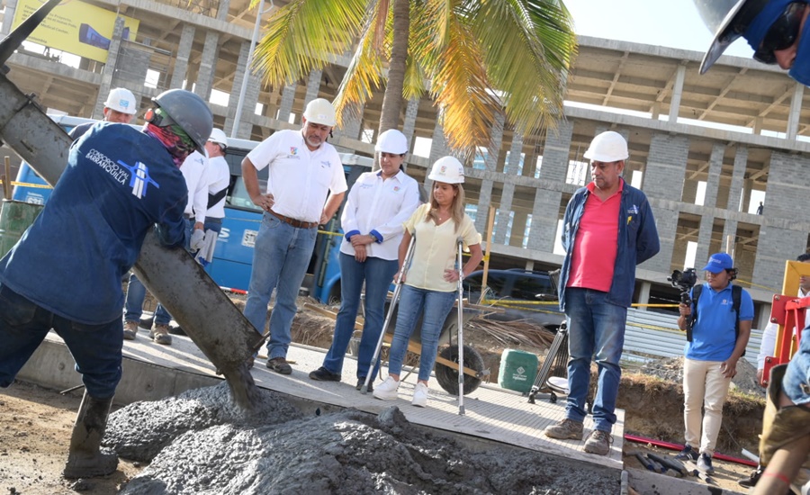“Los primeros 120 metros lineales de la Gran Vía con dos carriles ya están listos»: Elsa Noguera