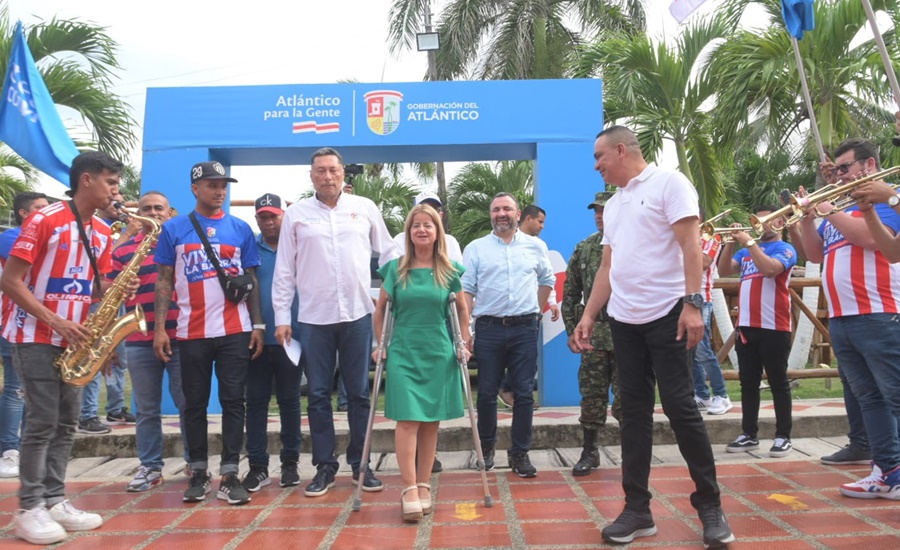 “Inicia un nuevo ciclo de formación de ‘Viva la Barra’ para que barristas del Junior puedan emprender y generar ingresos”: Elsa Noguera