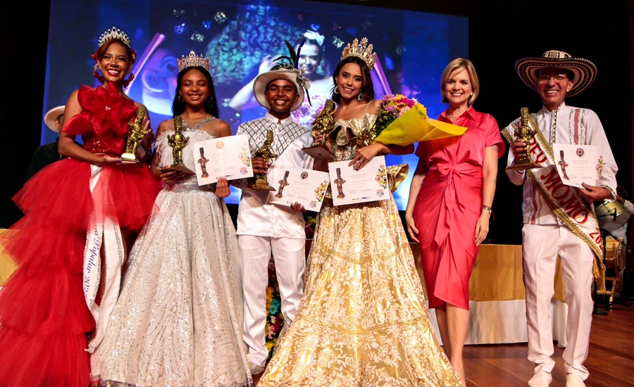 Majestuosa entrega de Congos de Oro 2023