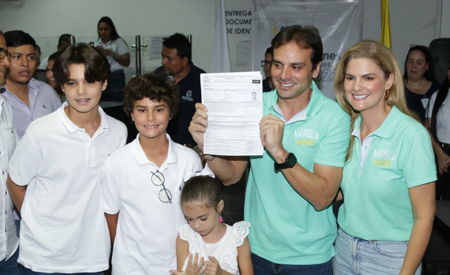Alfredo Varela inscribió candidatura a la gobernación del Atlántico