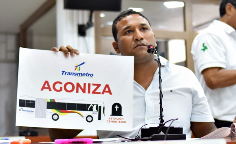 “Transmetro agoniza y va rumbo a la Estación Cementario” Sostuvo el concejal Oscar David Galán.