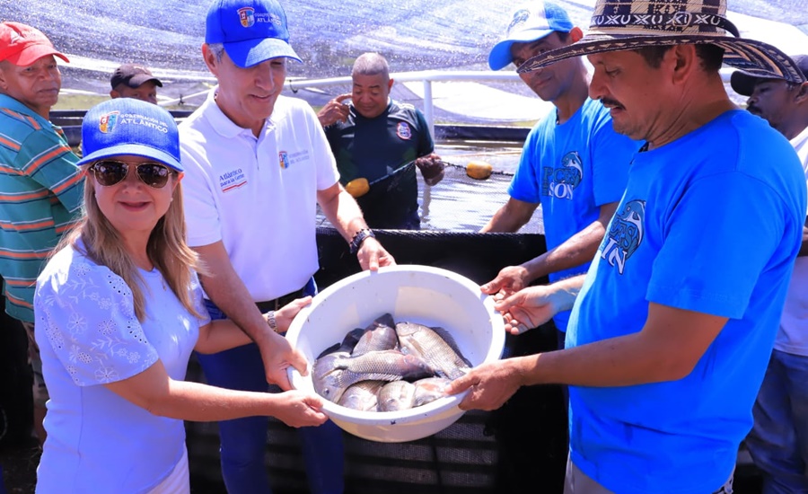 “Garantizamos la seguridad alimentaria de 600 familias pescadoras en 11 municipios del departamento”: Elsa Noguera