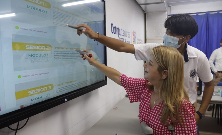 Colegios oficiales del Atlántico regresan a clases tras periodo de vacaciones