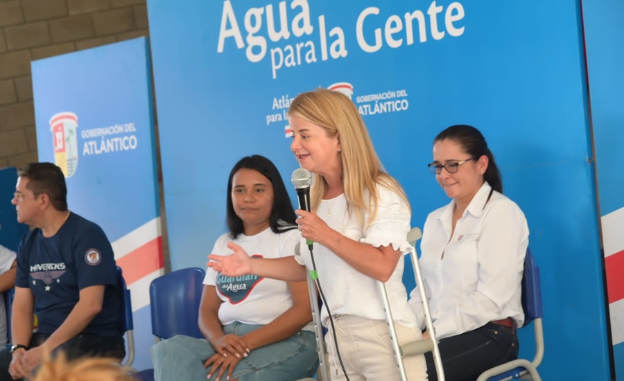 «La gente de Isabel López le dirá adiós a los carrotanques porque llevaremos agua por primera vez a todo el corregimiento”: Elsa Noguera