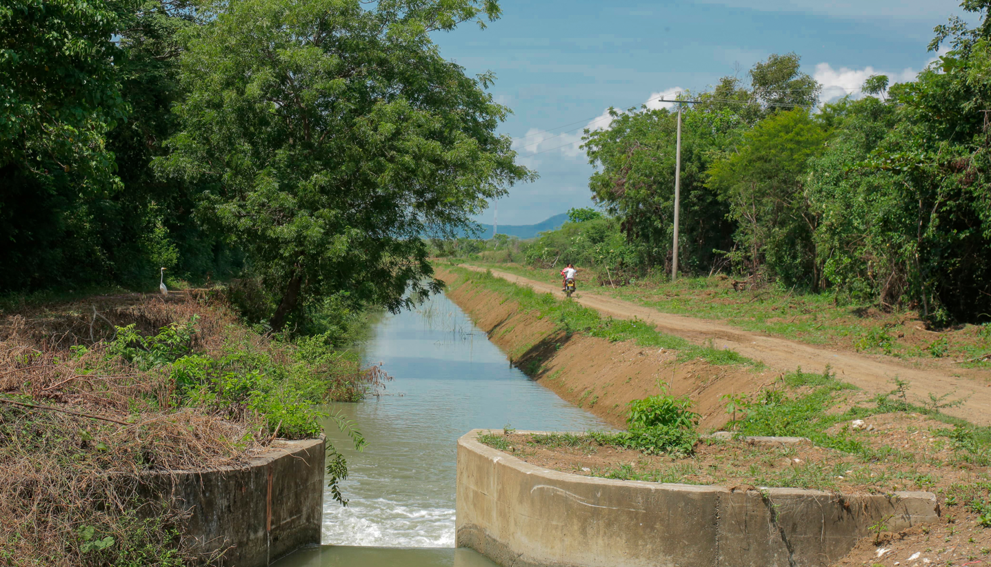 En un 90% avanza recuperación del Distrito de Riego de Repelón y Santa Lucía