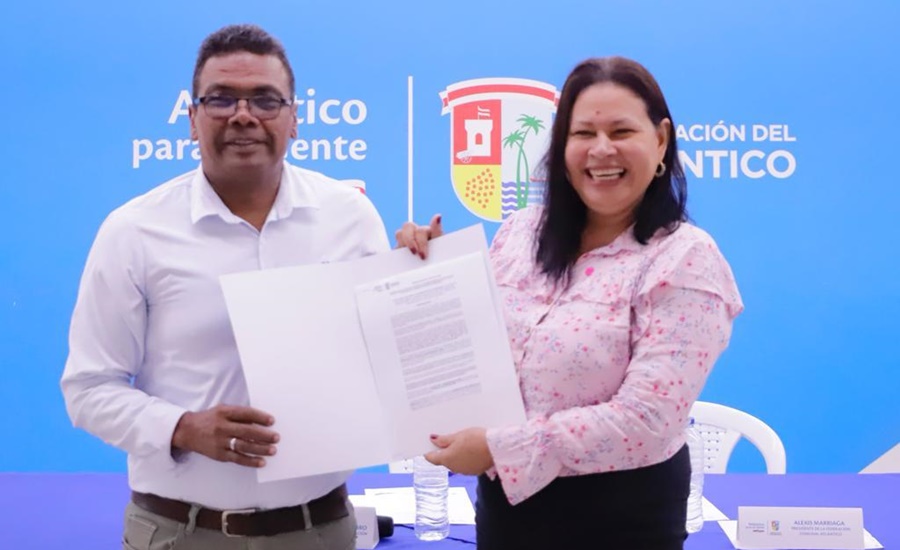 Gobernación del Atlántico entregó 250 personerías jurídicas a los organismos comunales