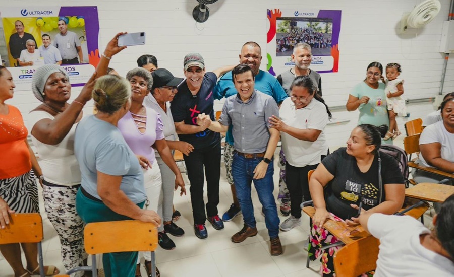 En su primera salida como alcalde electo, Alex Char anuncia puesto de salud, colegio y CDI en Villa Cordialidad
